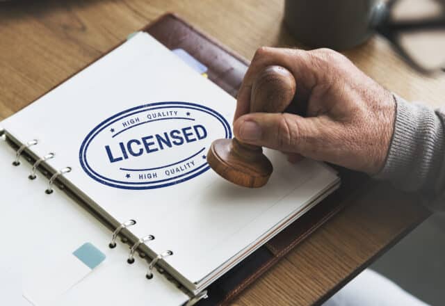 Licencias y permisos federales se necesitan para abrir un negocio en EE.UU
