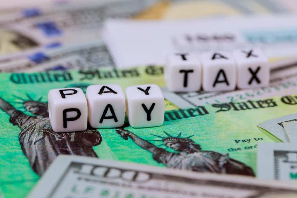 IRS: fecha límite de abril para presentar FBAR
