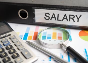 Ley de Regulación de Salarios en Tennessee: Lo que Todo Emprendedor Hispano Debe Saber