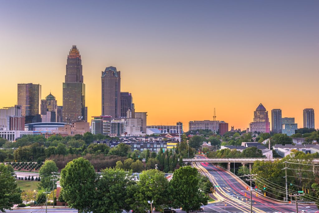 Ideas de Negocio en North Carolina: Emprendedor Hispano en el 2025