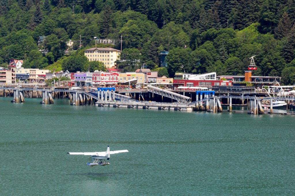 Cómo Abrir un Negocio en Juneau: Guía Completa para Emprender en la Capital de Alaska