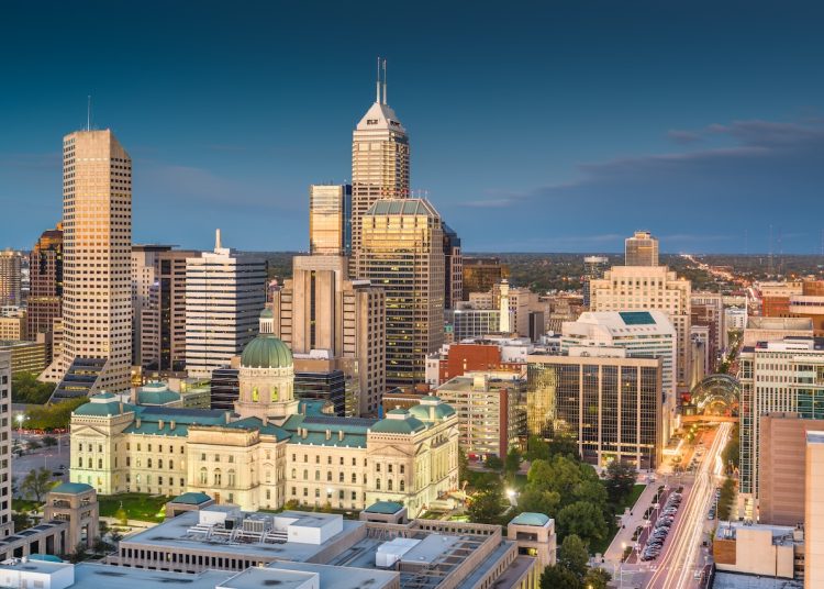 Emprender en Indianápolis: Desafíos y Oportunidades para Hispanos