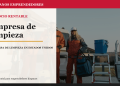 Equipo hispano preparando materiales para una empresa de limpieza