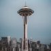 Vista del Space Needle y el horizonte de Seattle, referencia para emprender en Washington