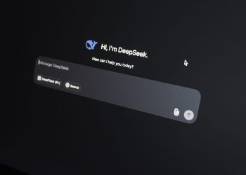Herramientas de inteligencia artificial para pequeños negocios en una laptop